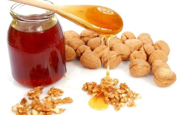 Мед и грецкие орехи при простатите